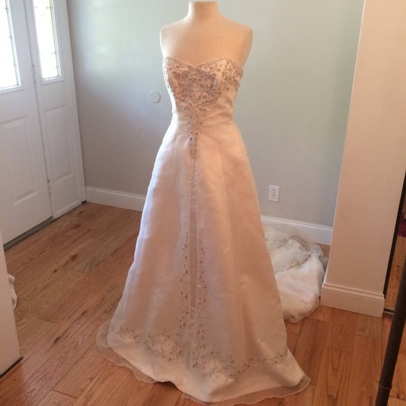Maggie Sottero Couture Dresses & Skirts - A Line Strapless Beaded Lace Up Wedding Gown Dress